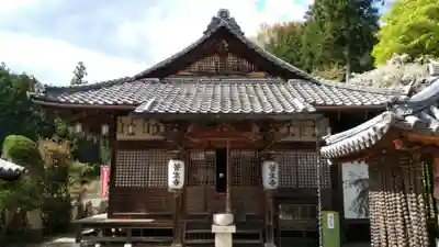 菅生寺の本殿・本堂