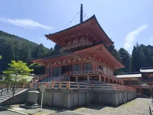 延暦寺法華総持院東塔(滋賀県)