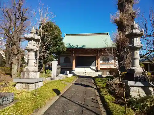 定方寺の本殿・本堂