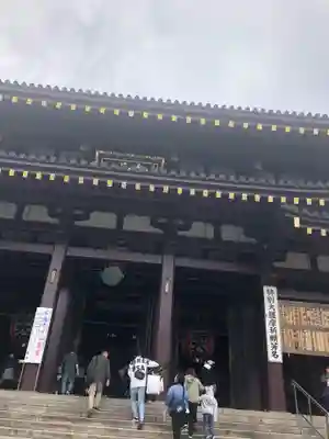 川崎大師（平間寺）の本殿・本堂