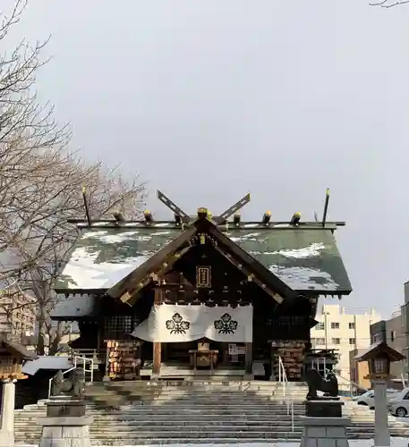 札幌諏訪神社の本殿・本堂