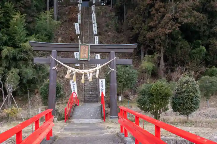 坪沼八幡神社の鳥居