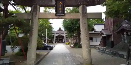 谷地八幡宮の鳥居