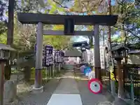 白金龍王社の鳥居