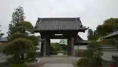 龍華寺の山門