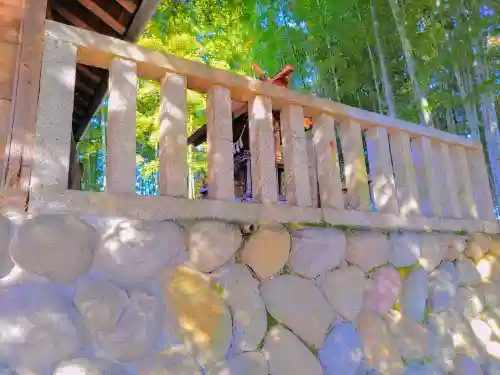 神明社荒神社（萩原町串作）の本殿・本堂