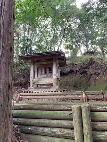 禾栖神社の末社