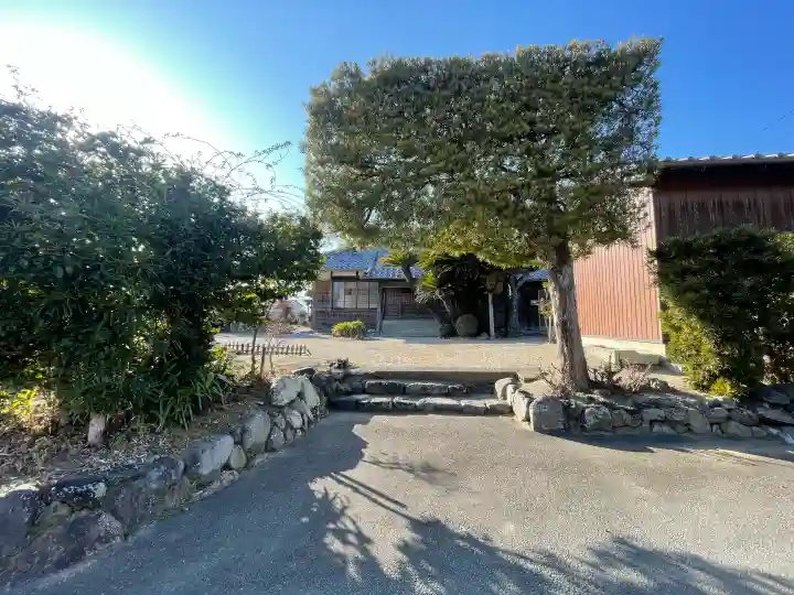 安楽寺の{uncategorized: "未分類", other: "その他", undefined: "問題あり", building: "その他建物", grave: "お墓", sacred_gate: "鳥居", guardian: "狛犬", statue: "像", buddha: "仏像", history: "歴史", nature: "自然", garden: "庭園", animal: "動物", pagoda: "塔", temizu: "手水舎", mountain_gate: "山門・神門", sanctuary: "本殿・本堂", subordinate: "末社・摂社", art: "芸術", scenery: "景色", jizo: "地蔵", ema: "絵馬", goshuin: "御朱印", omikuji: "おみくじ", items: "授与品その他", amulet: "お守り", goshuincho: "御朱印帳", eats: "食事", festival: "お祭り", votive_dance: "神楽", shichigosan: "七五三参", wedding: "結婚式", experience: "体験その他", initially: "初詣", around: "周辺", anti_infection: "感染症対策"}