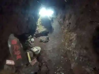 無戸室浅間神社(船津胎内神社)のその他建物