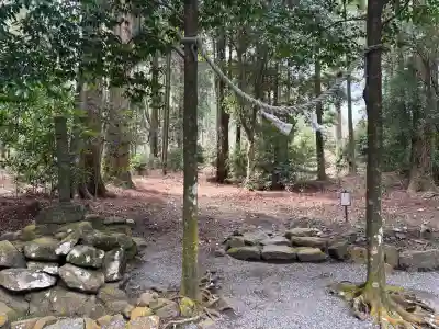 霧島東神社の{uncategorized: "未分類", other: "その他", undefined: "問題あり", building: "その他建物", grave: "お墓", sacred_gate: "鳥居", guardian: "狛犬", statue: "像", buddha: "仏像", history: "歴史", nature: "自然", garden: "庭園", animal: "動物", pagoda: "塔", temizu: "手水舎", mountain_gate: "山門・神門", sanctuary: "本殿・本堂", subordinate: "末社・摂社", art: "芸術", scenery: "景色", jizo: "地蔵", ema: "絵馬", goshuin: "御朱印", omikuji: "おみくじ", items: "授与品その他", amulet: "お守り", goshuincho: "御朱印帳", eats: "食事", festival: "お祭り", votive_dance: "神楽", shichigosan: "七五三参", wedding: "結婚式", experience: "体験その他", initially: "初詣", around: "周辺", anti_infection: "感染症対策"}
