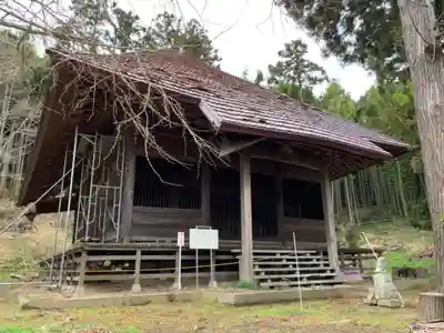 建暦寺の本殿・本堂