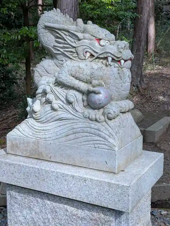 眞名井神社(籠神社奥宮)の{uncategorized: "未分類", other: "その他", undefined: "問題あり", building: "その他建物", grave: "お墓", sacred_gate: "鳥居", guardian: "狛犬", statue: "像", buddha: "仏像", history: "歴史", nature: "自然", garden: "庭園", animal: "動物", pagoda: "塔", temizu: "手水舎", mountain_gate: "山門・神門", sanctuary: "本殿・本堂", subordinate: "末社・摂社", art: "芸術", scenery: "景色", jizo: "地蔵", ema: "絵馬", goshuin: "御朱印", omikuji: "おみくじ", items: "授与品その他", amulet: "お守り", goshuincho: "御朱印帳", eats: "食事", festival: "お祭り", votive_dance: "神楽", shichigosan: "七五三参", wedding: "結婚式", experience: "体験その他", initially: "初詣", around: "周辺", anti_infection: "感染症対策"}