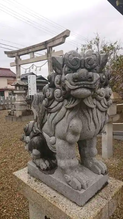日置八幡宮の狛犬