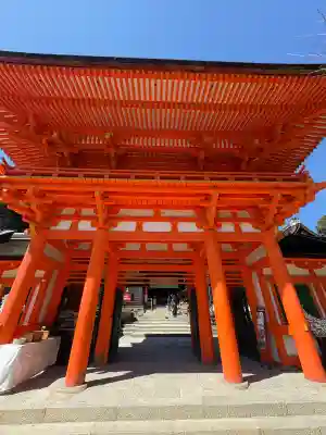 賀茂別雷神社（上賀茂神社）の{uncategorized: "未分類", other: "その他", undefined: "問題あり", building: "その他建物", grave: "お墓", sacred_gate: "鳥居", guardian: "狛犬", statue: "像", buddha: "仏像", history: "歴史", nature: "自然", garden: "庭園", animal: "動物", pagoda: "塔", temizu: "手水舎", mountain_gate: "山門・神門", sanctuary: "本殿・本堂", subordinate: "末社・摂社", art: "芸術", scenery: "景色", jizo: "地蔵", ema: "絵馬", goshuin: "御朱印", omikuji: "おみくじ", items: "授与品その他", amulet: "お守り", goshuincho: "御朱印帳", eats: "食事", festival: "お祭り", votive_dance: "神楽", shichigosan: "七五三参", wedding: "結婚式", experience: "体験その他", initially: "初詣", around: "周辺", anti_infection: "感染症対策"}