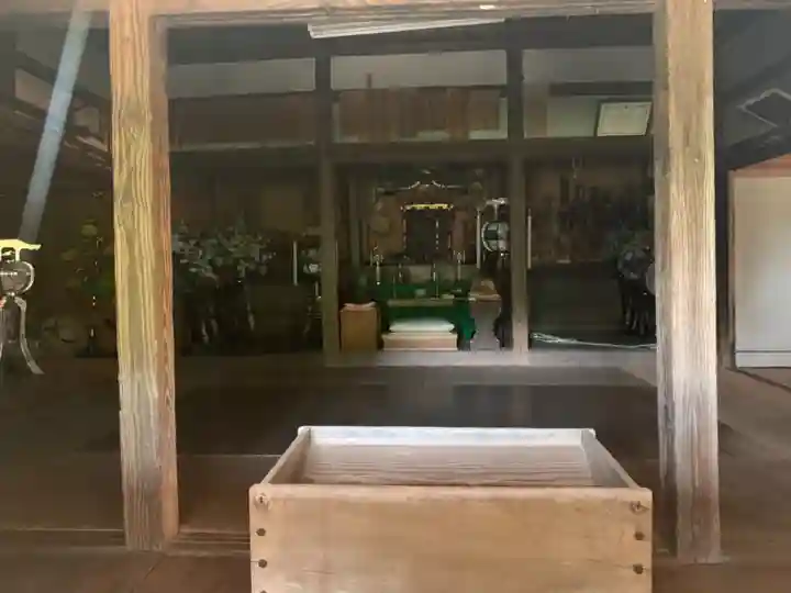 実相寺の本殿・本堂