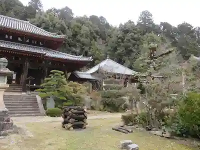 弘仁寺の本殿・本堂