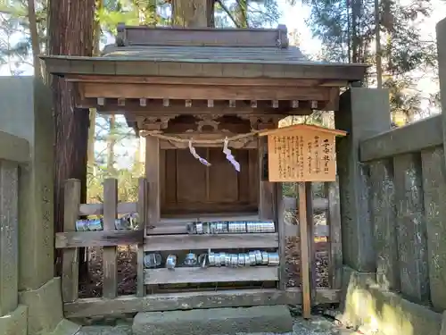 諏訪大社下社春宮の末社・摂社