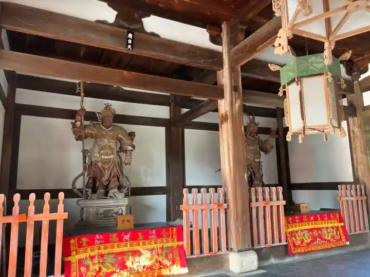 萬福寺の{uncategorized: "未分類", other: "その他", undefined: "問題あり", building: "その他建物", grave: "お墓", sacred_gate: "鳥居", guardian: "狛犬", statue: "像", buddha: "仏像", history: "歴史", nature: "自然", garden: "庭園", animal: "動物", pagoda: "塔", temizu: "手水舎", mountain_gate: "山門・神門", sanctuary: "本殿・本堂", subordinate: "末社・摂社", art: "芸術", scenery: "景色", jizo: "地蔵", ema: "絵馬", goshuin: "御朱印", omikuji: "おみくじ", items: "授与品その他", amulet: "お守り", goshuincho: "御朱印帳", eats: "食事", festival: "お祭り", votive_dance: "神楽", shichigosan: "七五三参", wedding: "結婚式", experience: "体験その他", initially: "初詣", around: "周辺", anti_infection: "感染症対策"}