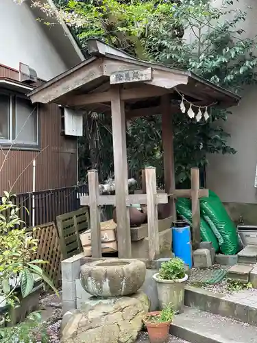 堀之内稲荷神社(神奈川県)