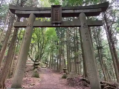 能勢妙見山（真如寺境外仏堂）の鳥居