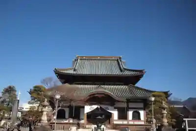 一蓮寺の本殿・本堂