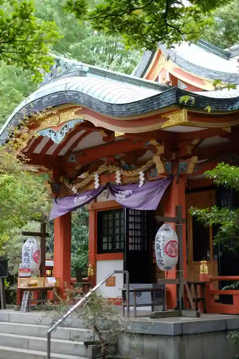 芝東照宮の{uncategorized: "未分類", other: "その他", undefined: "問題あり", building: "その他建物", grave: "お墓", sacred_gate: "鳥居", guardian: "狛犬", statue: "像", buddha: "仏像", history: "歴史", nature: "自然", garden: "庭園", animal: "動物", pagoda: "塔", temizu: "手水舎", mountain_gate: "山門・神門", sanctuary: "本殿・本堂", subordinate: "末社・摂社", art: "芸術", scenery: "景色", jizo: "地蔵", ema: "絵馬", goshuin: "御朱印", omikuji: "おみくじ", items: "授与品その他", amulet: "お守り", goshuincho: "御朱印帳", eats: "食事", festival: "お祭り", votive_dance: "神楽", shichigosan: "七五三参", wedding: "結婚式", experience: "体験その他", initially: "初詣", around: "周辺", anti_infection: "感染症対策"}