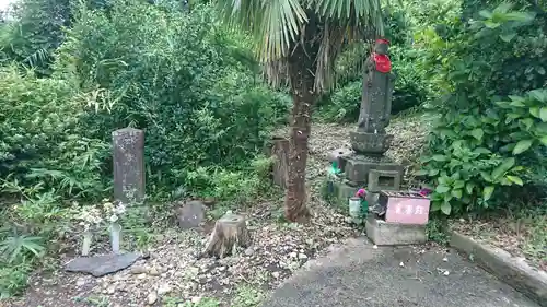 羽黒神社の地蔵