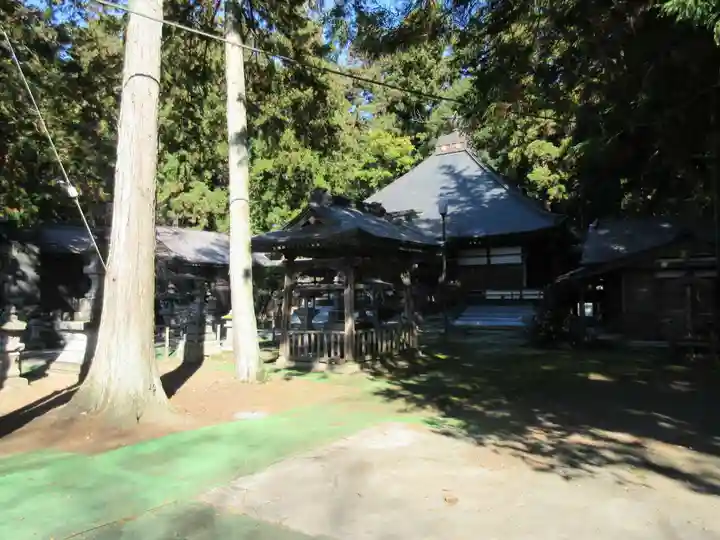 光丸山 法輪寺の本殿・本堂