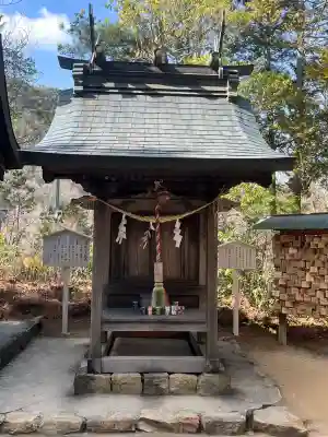 大成龍神社の{uncategorized: "未分類", other: "その他", undefined: "問題あり", building: "その他建物", grave: "お墓", sacred_gate: "鳥居", guardian: "狛犬", statue: "像", buddha: "仏像", history: "歴史", nature: "自然", garden: "庭園", animal: "動物", pagoda: "塔", temizu: "手水舎", mountain_gate: "山門・神門", sanctuary: "本殿・本堂", subordinate: "末社・摂社", art: "芸術", scenery: "景色", jizo: "地蔵", ema: "絵馬", goshuin: "御朱印", omikuji: "おみくじ", items: "授与品その他", amulet: "お守り", goshuincho: "御朱印帳", eats: "食事", festival: "お祭り", votive_dance: "神楽", shichigosan: "七五三参", wedding: "結婚式", experience: "体験その他", initially: "初詣", around: "周辺", anti_infection: "感染症対策"}