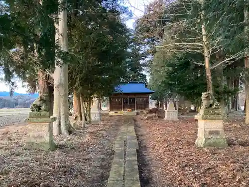 高尾神社の本殿・本堂