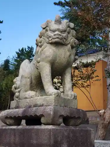 日吉神社の狛犬