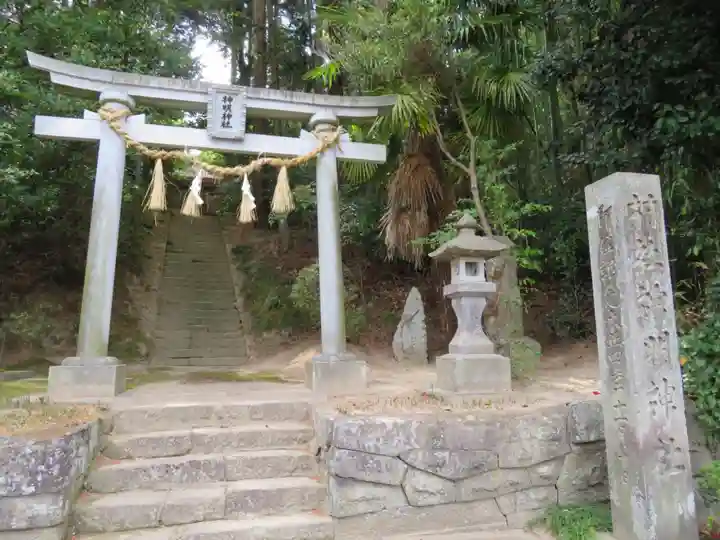 神明神社の鳥居