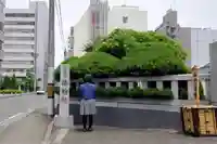 法輪院の山門・神門