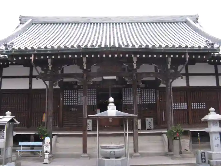 吉祥寺の本殿・本堂