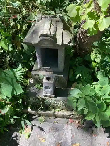 諏訪神社の末社