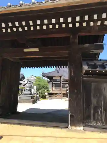 久成寺の山門・神門