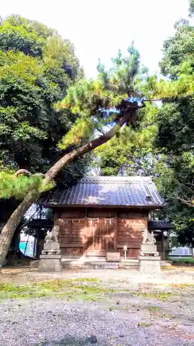 高津社の本殿・本堂