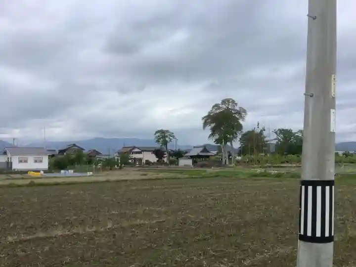 春日神社の周辺