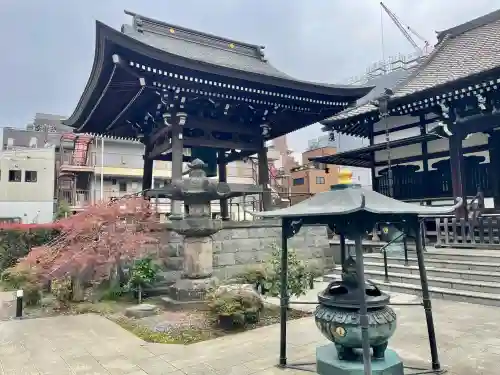 西雲寺の{uncategorized: "未分類", other: "その他", undefined: "問題あり", building: "その他建物", grave: "お墓", sacred_gate: "鳥居", guardian: "狛犬", statue: "像", buddha: "仏像", history: "歴史", nature: "自然", garden: "庭園", animal: "動物", pagoda: "塔", temizu: "手水舎", mountain_gate: "山門・神門", sanctuary: "本殿・本堂", subordinate: "末社・摂社", art: "芸術", scenery: "景色", jizo: "地蔵", ema: "絵馬", goshuin: "御朱印", omikuji: "おみくじ", items: "授与品その他", amulet: "お守り", goshuincho: "御朱印帳", eats: "食事", festival: "お祭り", votive_dance: "神楽", shichigosan: "七五三参", wedding: "結婚式", experience: "体験その他", initially: "初詣", around: "周辺", anti_infection: "感染症対策"}