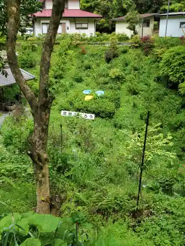 鷲子山上神社の庭園