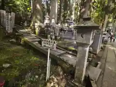 高野山金剛峯寺奥の院(和歌山県)