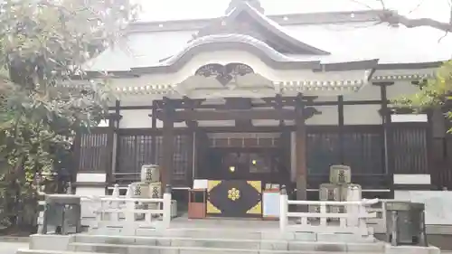 鳥越神社の本殿・本堂