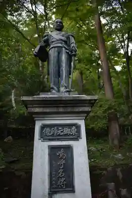 秩父御嶽神社の像