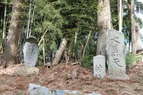 八雲神社の塔