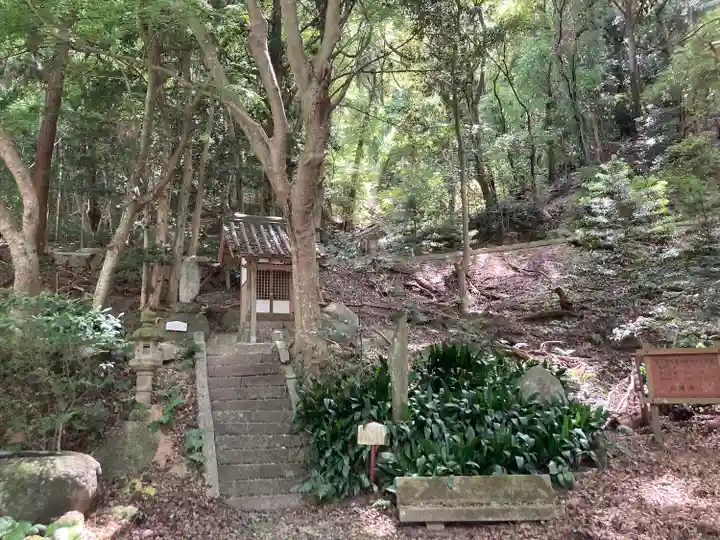 岩上神社(兵庫県)