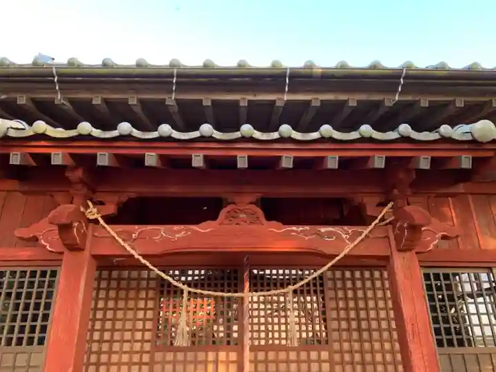 八幡神社の本殿・本堂