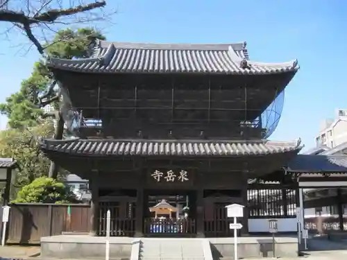 泉岳寺の山門・神門