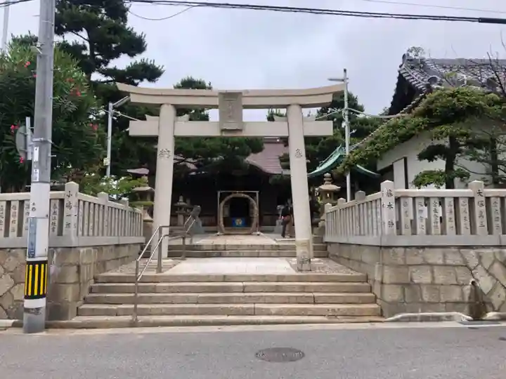 舞子六神社/まいこむの宮の鳥居