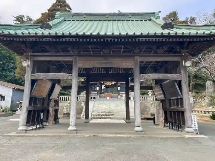 下田八幡神社の{uncategorized: "未分類", other: "その他", undefined: "問題あり", building: "その他建物", grave: "お墓", sacred_gate: "鳥居", guardian: "狛犬", statue: "像", buddha: "仏像", history: "歴史", nature: "自然", garden: "庭園", animal: "動物", pagoda: "塔", temizu: "手水舎", mountain_gate: "山門・神門", sanctuary: "本殿・本堂", subordinate: "末社・摂社", art: "芸術", scenery: "景色", jizo: "地蔵", ema: "絵馬", goshuin: "御朱印", omikuji: "おみくじ", items: "授与品その他", amulet: "お守り", goshuincho: "御朱印帳", eats: "食事", festival: "お祭り", votive_dance: "神楽", shichigosan: "七五三参", wedding: "結婚式", experience: "体験その他", initially: "初詣", around: "周辺", anti_infection: "感染症対策"}