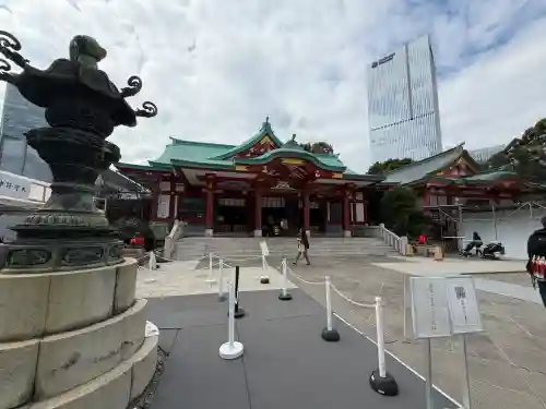 日枝神社の{uncategorized: "未分類", other: "その他", undefined: "問題あり", building: "その他建物", grave: "お墓", sacred_gate: "鳥居", guardian: "狛犬", statue: "像", buddha: "仏像", history: "歴史", nature: "自然", garden: "庭園", animal: "動物", pagoda: "塔", temizu: "手水舎", mountain_gate: "山門・神門", sanctuary: "本殿・本堂", subordinate: "末社・摂社", art: "芸術", scenery: "景色", jizo: "地蔵", ema: "絵馬", goshuin: "御朱印", omikuji: "おみくじ", items: "授与品その他", amulet: "お守り", goshuincho: "御朱印帳", eats: "食事", festival: "お祭り", votive_dance: "神楽", shichigosan: "七五三参", wedding: "結婚式", experience: "体験その他", initially: "初詣", around: "周辺", anti_infection: "感染症対策"}